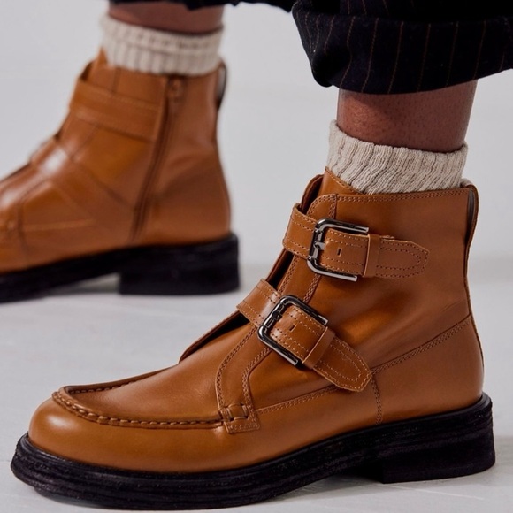 Free People Isla Moto Boots - Size 8 - tan color - Picture 11 of 11